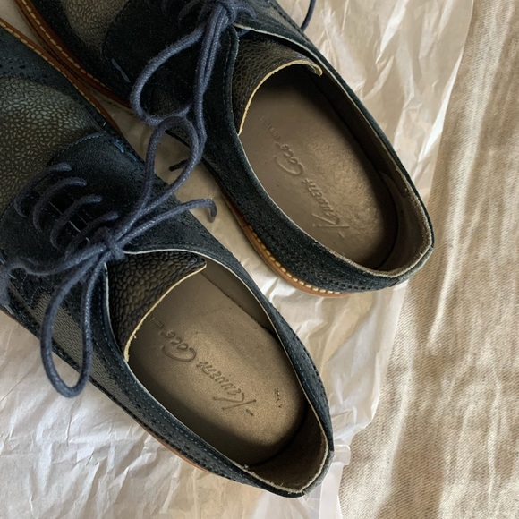 Kenneth Cole two-tone lace-ups. *see note about size - Picture 2 of 4